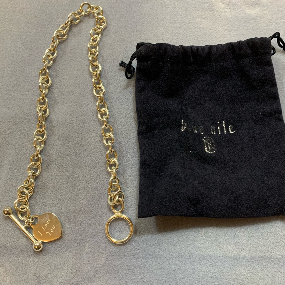 Blue Nile Sterling Silver Toggle Necklace